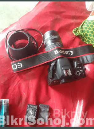 Canon 200d
